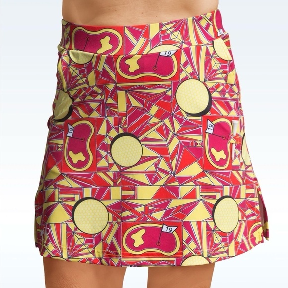 NWOT Women’s Golf Bella Polyester & Spandex Angle Golf Shot Straight Skort Sz L - Picture 1 of 8